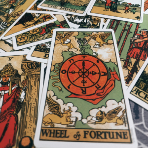 Wheel of fortune tarot reading